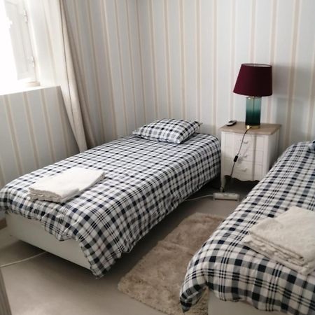 Apartamento Luxurious Triplex Near The Beach In Estoril Exterior foto