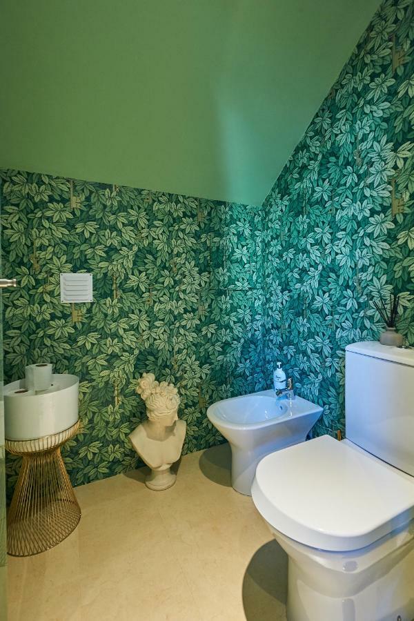 Apartamento Luxurious Triplex Near The Beach In Estoril Exterior foto